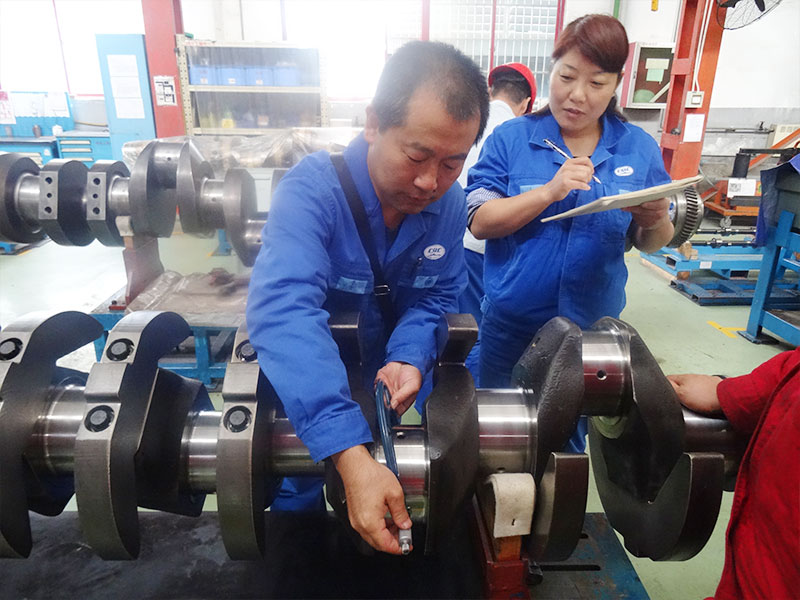 中石油瓦克夏F3524GSI發動機大修