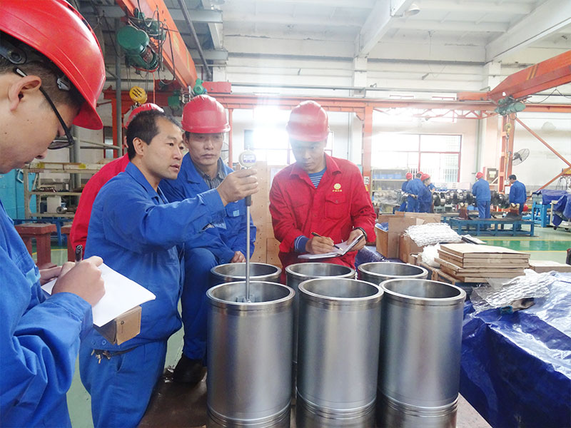 中石油瓦克夏F3524GSI發動機大修